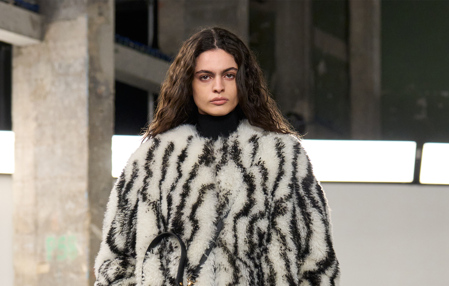 defile-gabriela-hearst-automne-hiver-2025-2026