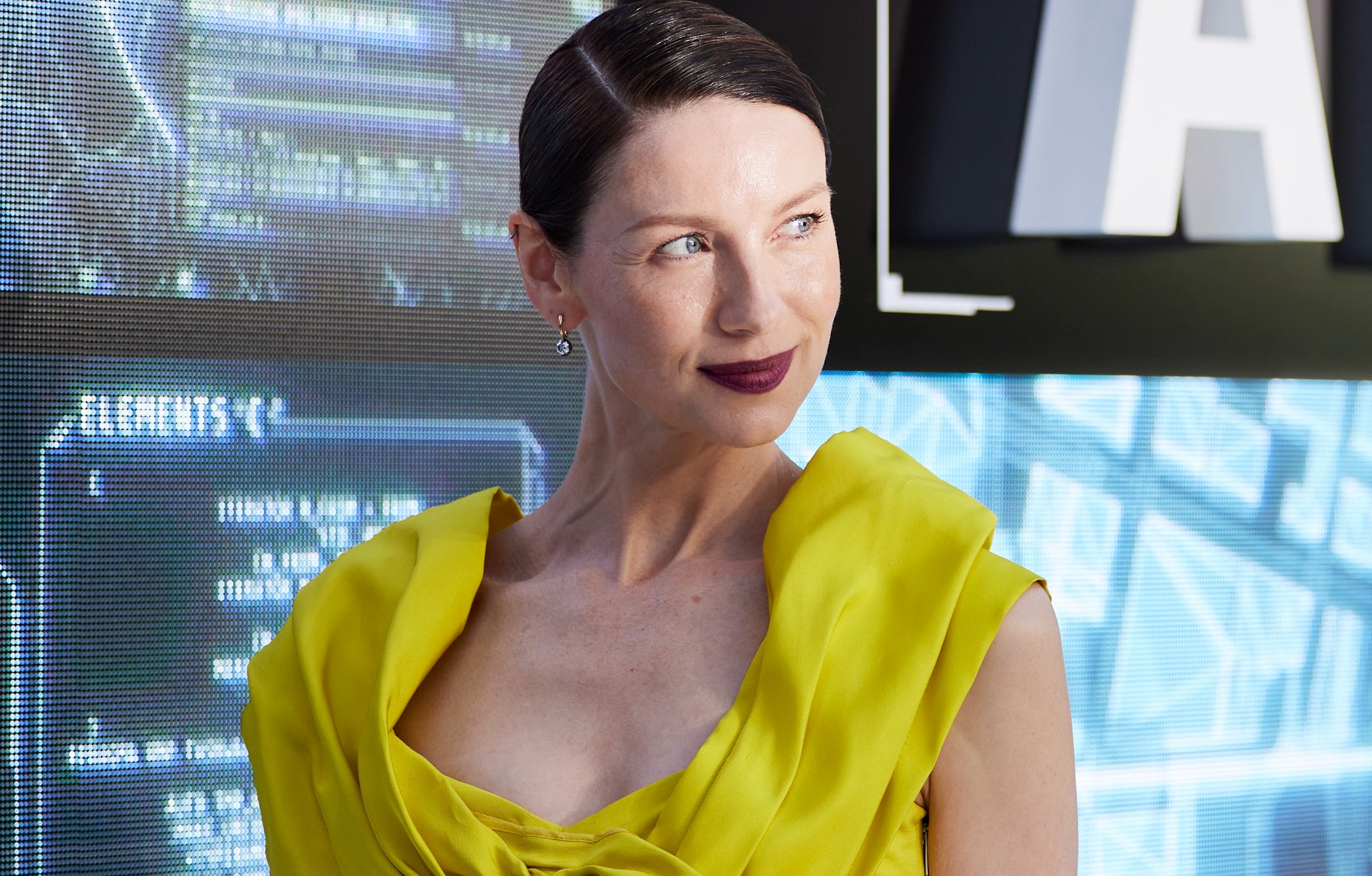 Caitriona Balfe, star d'Outlander et de The Amateur avec Rami Malek.