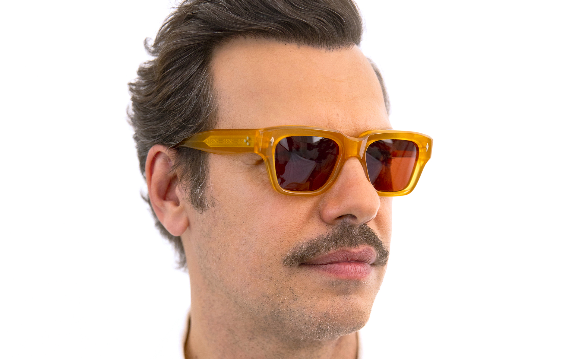 Laurent Lafitte au Festival de Cannes 2025 © Nathan Merchadier